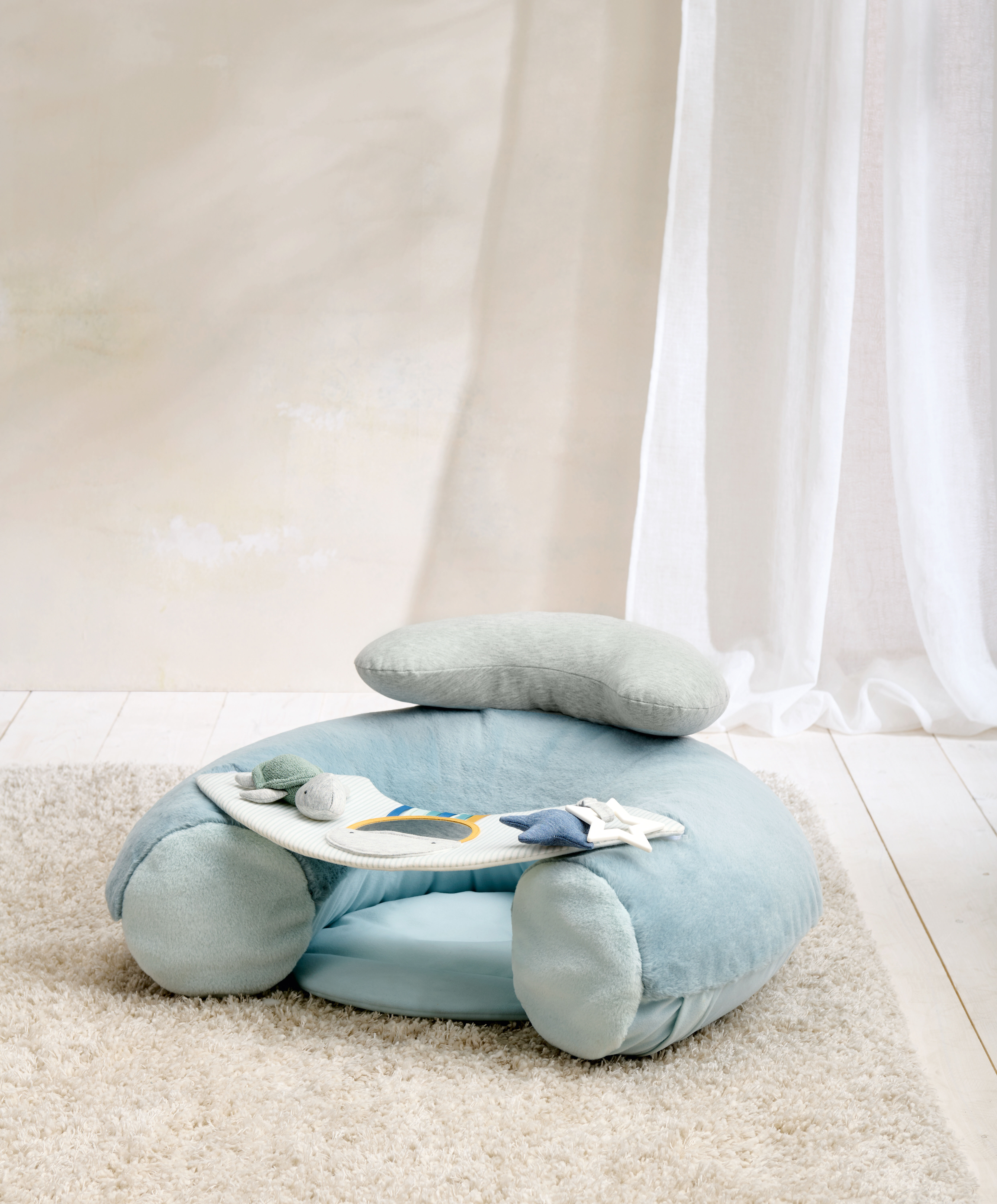 مقعد أرضي ويلكم تو ذا وورلد للجلوس واللعب بتصميم أرنب - أزرق